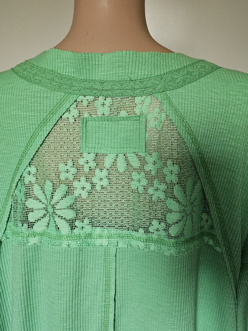 POL Lace Floral Sweatshirt Oversized Top - Picture 5 of 10
